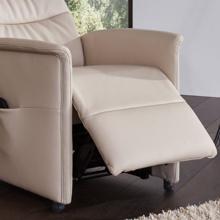 Fauteuil relax électrique H 103 cm en cuir QUARTETT 9051 avec lift de la marque HIMOLLA