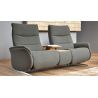 Canapé 2 places 198 cm en tissu CUMULY COMFORT 4051 avec 2 relax électriques et table intermédiaire de la marque HIMOLLA
