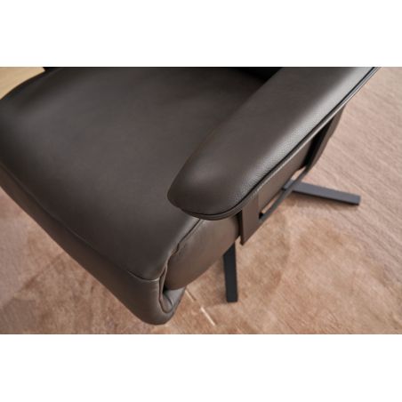 Fauteuil relax électrique releveur 2 moteurs EASYSWING 7357 en cuir 35 Onyx de la marque HIMOLLA