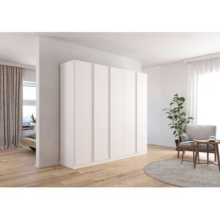 Armoire 5 portes 226 cm OBERON en décor blanc mat avec accessoires intérieurs inclus