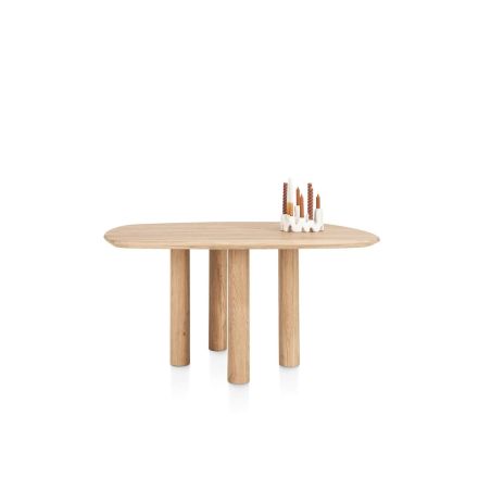 Azulo, table 160 x 130 cm