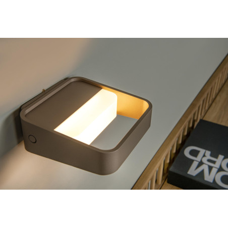 Lucide SILVI - Applique murale Rechargeable - Batterie/Piles - LED Dim. - 1x3,7W 2700K - Café - Premium