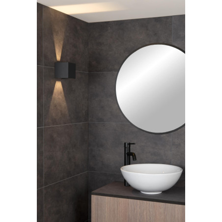 Lucide AXI - Spot mural / Applique mural Salle de bains - LED - 2x3,5W 2700K - IP54 - Angle du - L 10 x P 10 - Réf. 69200/06/30