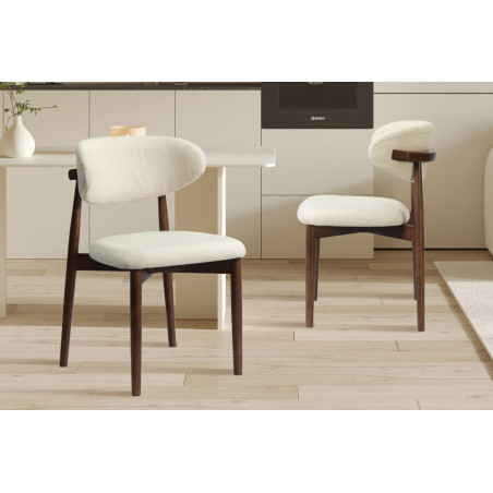 Chaise CAPELINE en bois massif